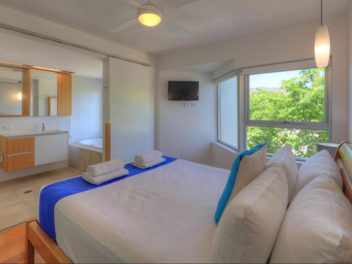 Maggies Beachfront Apartment 5 Horseshoe Bay Exterior photo