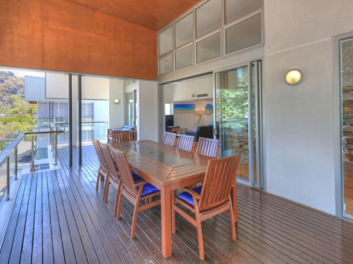 Maggies Beachfront Apartment 5 Horseshoe Bay Exterior photo